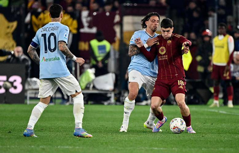 罗马vs拉齐奥_(罗马vS拉齐奥踢过的比分)