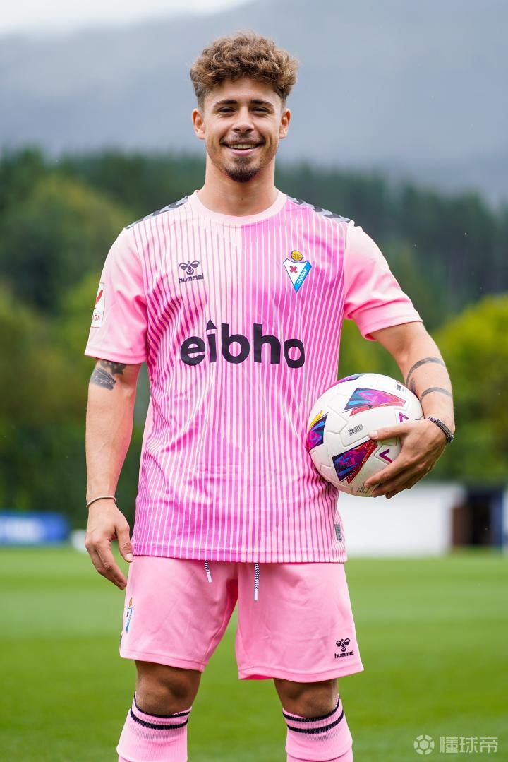 埃瓦尔_(埃瓦尔德冯克莱斯特) 埃瓦尔_(埃瓦尔德冯克莱斯特)