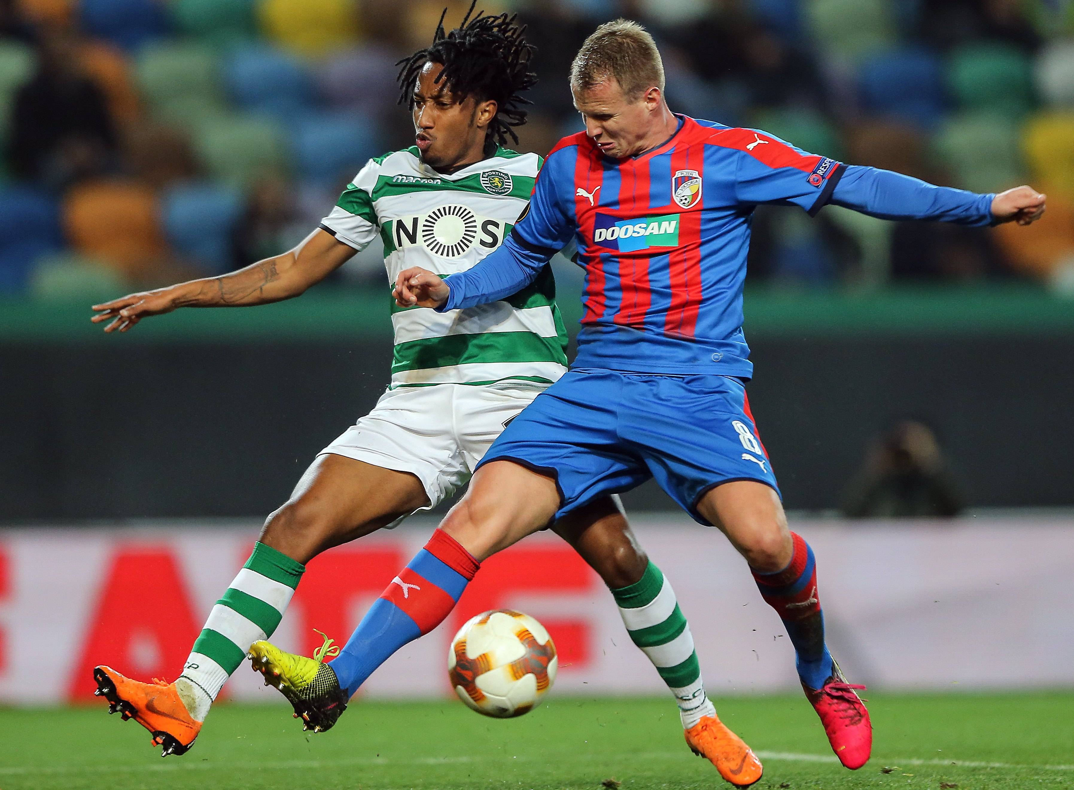 布里斯班狮吼_(布里斯班狮吼vs纽卡斯尔喷气机)