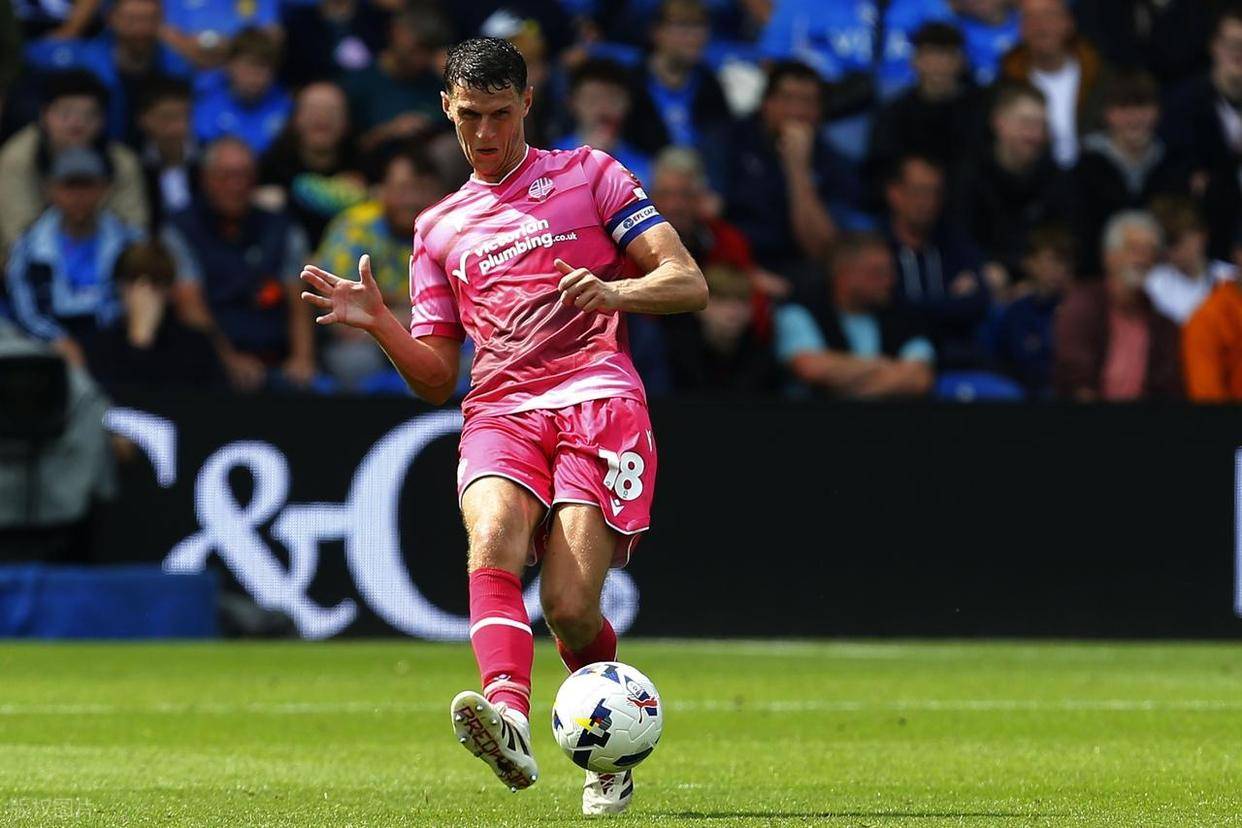 博尔顿_(博尔顿足球俱乐部)