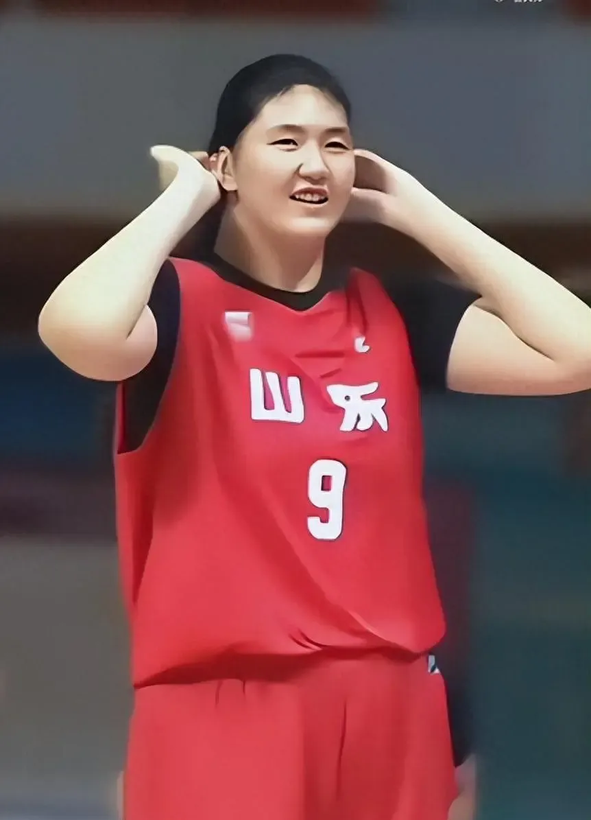 关于中国女篮小将张子宇适应速度远超预期回防慢问题不明显的信息 关于中国女篮小将张子宇适应速度远超预期回防慢问题不明显的信息