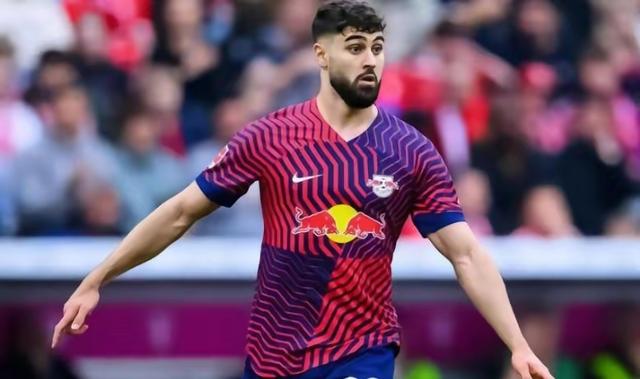 关于那不勒斯接近签下诺阿朗交易预计很快官宣的信息