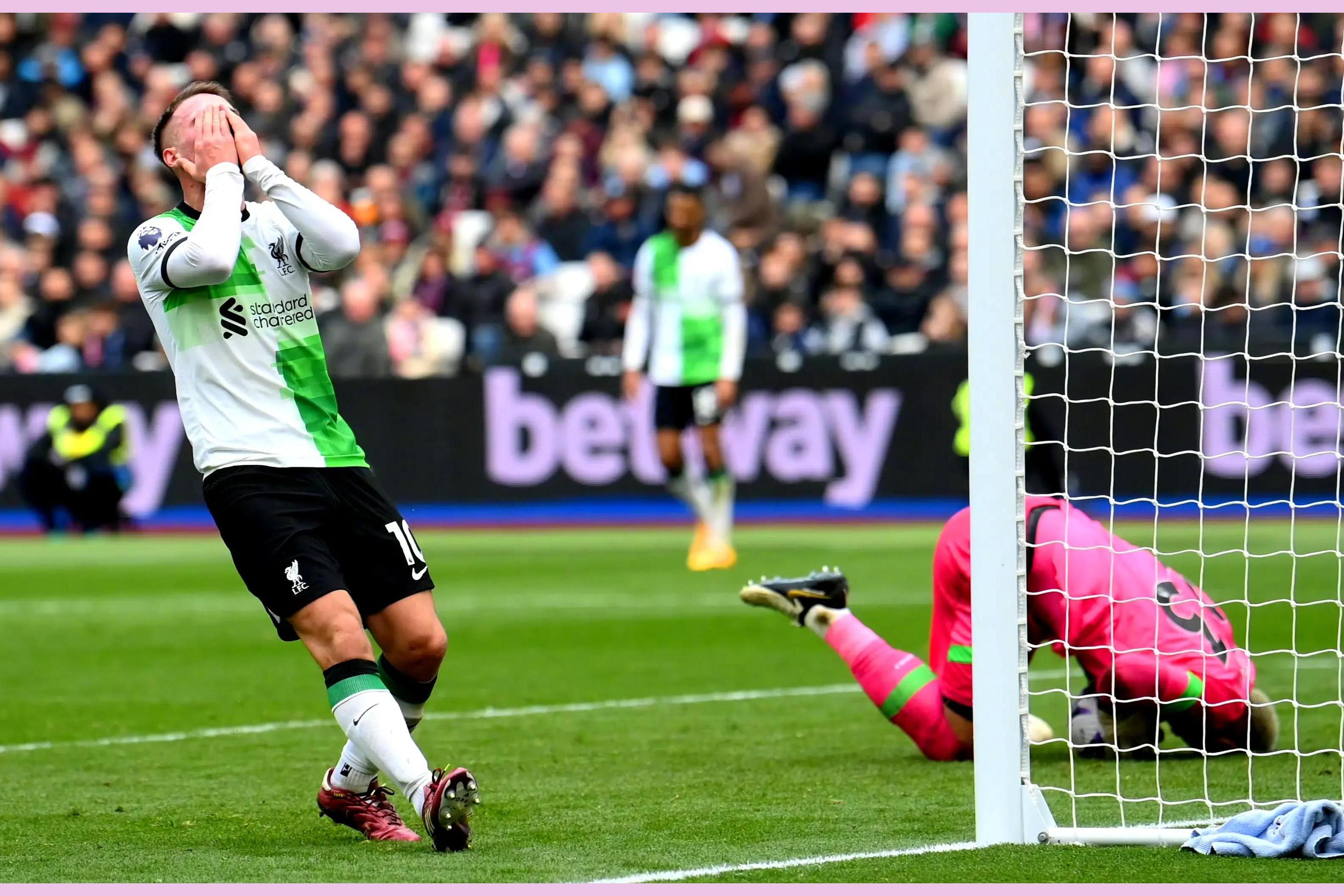 利物浦登顶英超积分榜阿森纳遭遇赛季首败