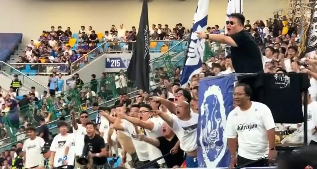 关于南美杯比赛爆发球迷暴力事件已有一百多名球迷被捕的信息 关于南美杯比赛爆发球迷暴力事件已有一百多名球迷被捕的信息