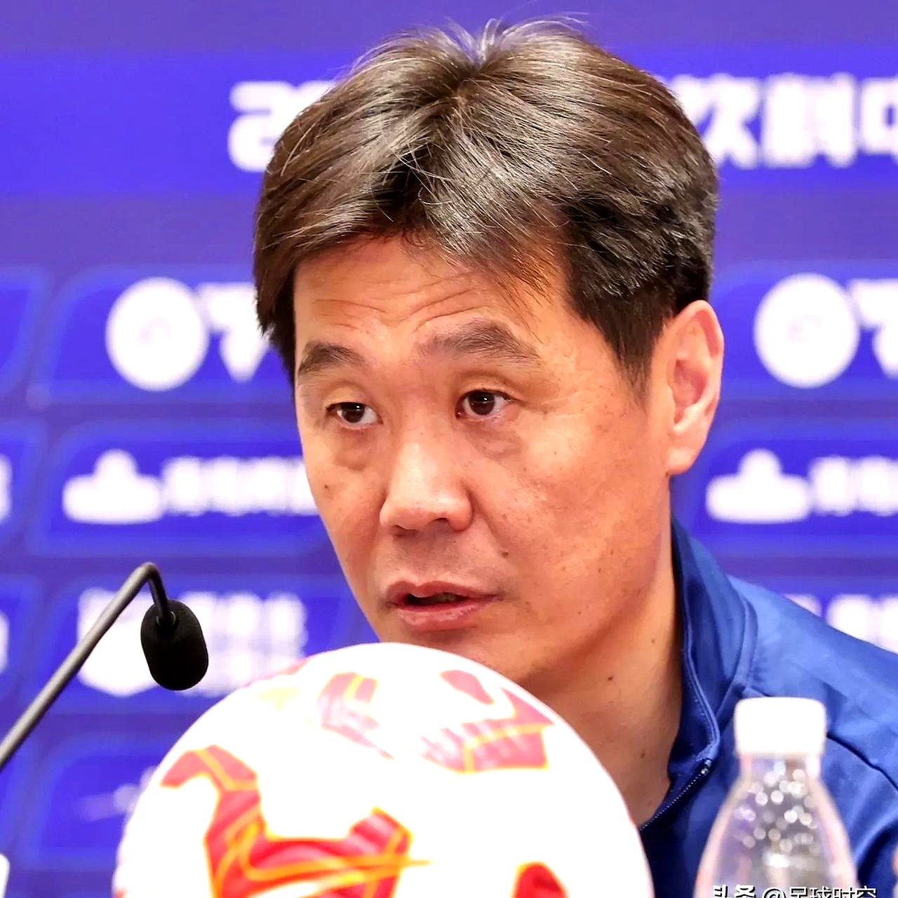 李霄鹏:球迷应该对球员保持宽容海牛逆转国安的简单介绍 李霄鹏:球迷应该对球员保持宽容海牛逆转国安的简单介绍