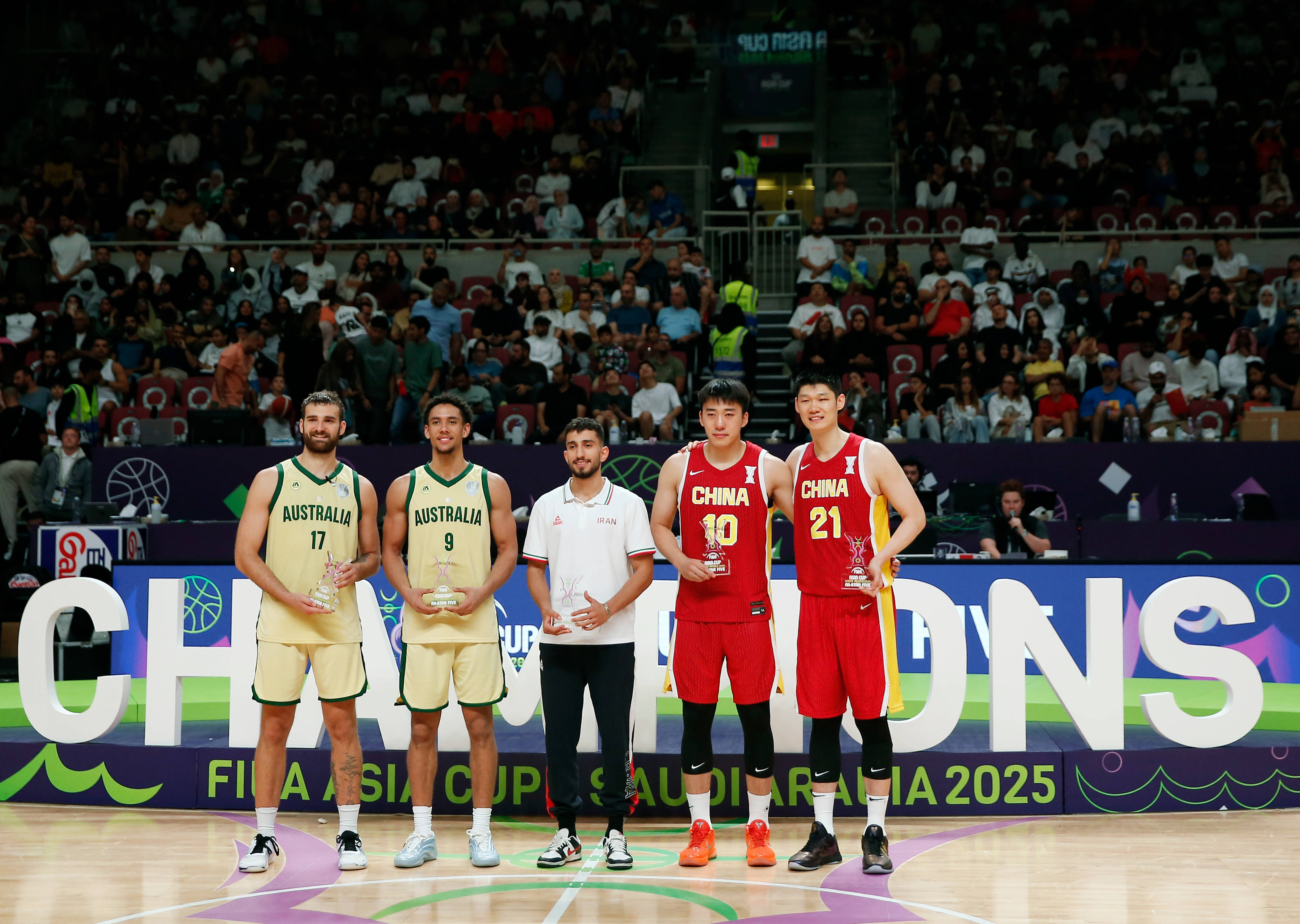 包含胡金秋投篮效率受关注男篮亚洲杯首战10中9的词条 包含胡金秋投篮效率受关注男篮亚洲杯首战10中9的词条