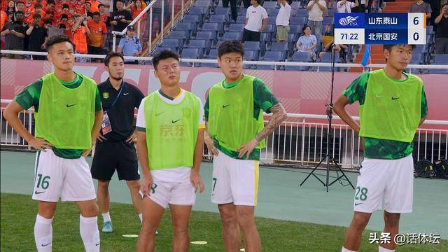 记者：王刚与发生冲突的球迷和解张玉宁已致歉的简单介绍