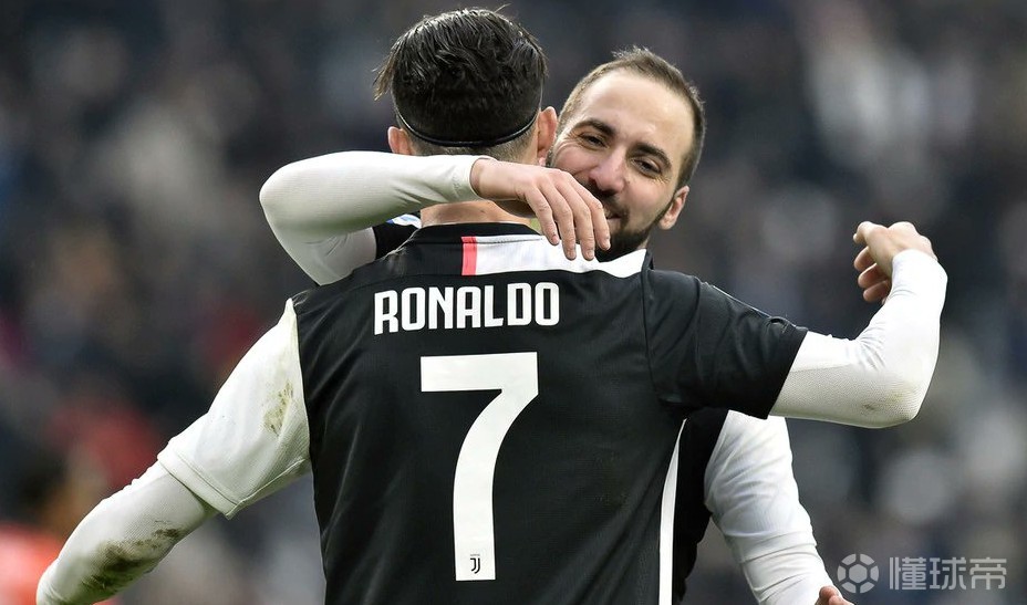 包含意甲球员身价下跌排行迪马尔科跌幅最大的词条