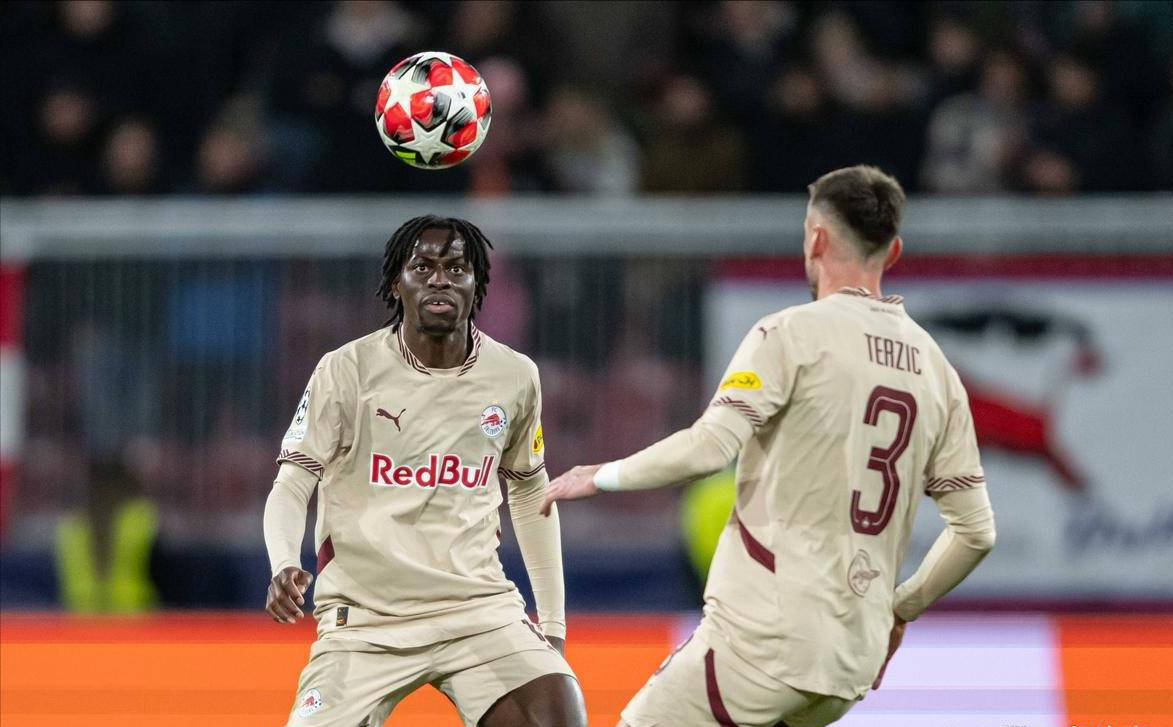 欧联杯萨尔茨堡红牛2-0前进之鹰萨尔茨堡欧联杯首胜的简单介绍 欧联杯萨尔茨堡红牛2-0前进之鹰萨尔茨堡欧联杯首胜的简单介绍