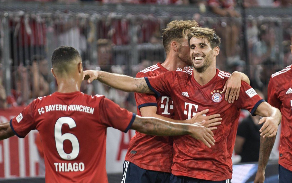 包含友谊赛曼联1-1佛罗伦萨佐姆破门戈森斯乌龙的词条