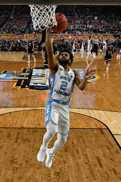 包含NCAA:西卡罗来纳大学VS北卡阿什维尔分校的词条