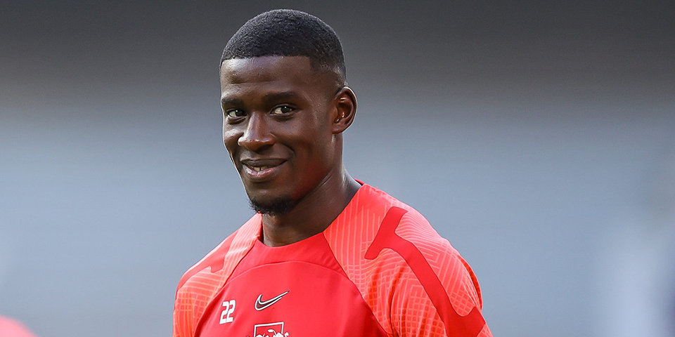 莱比锡红牛将埃利奥特作为目标认为球员可以很好补充阵容的简单介绍