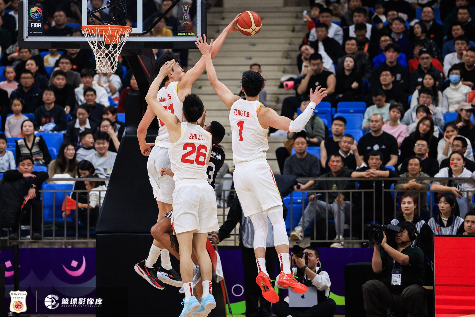 关于韩国男篮今晚对阵关岛男篮胜者晋级亚洲杯淘汰赛的信息