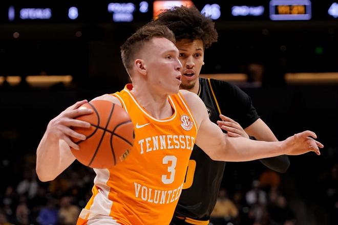 NCAA:俄克拉荷马大学VS奥罗尔罗伯茨大学 NCAA:俄克拉荷马大学VS奥罗尔罗伯茨大学