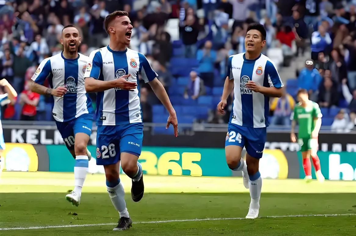 欧篮联:皇家马德里VS萨拉基利斯