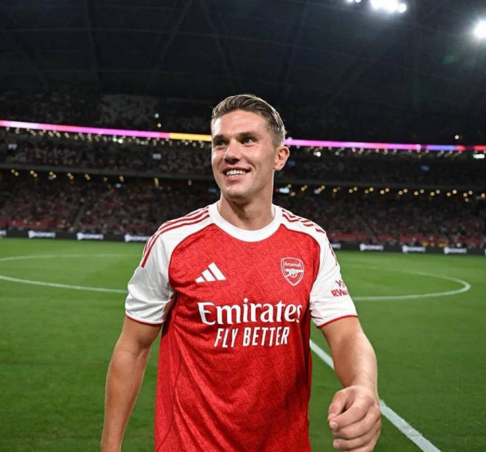 阿森纳公布新赛季球员号码安排哲凯赖什身披14号的简单介绍