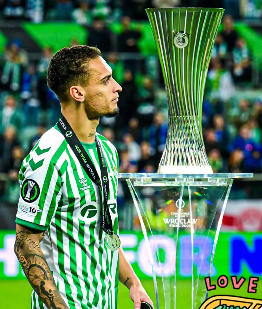 贝蒂斯寻找安东尼替身米兰有可能放走丘库埃泽的简单介绍 贝蒂斯寻找安东尼替身米兰有可能放走丘库埃泽的简单介绍