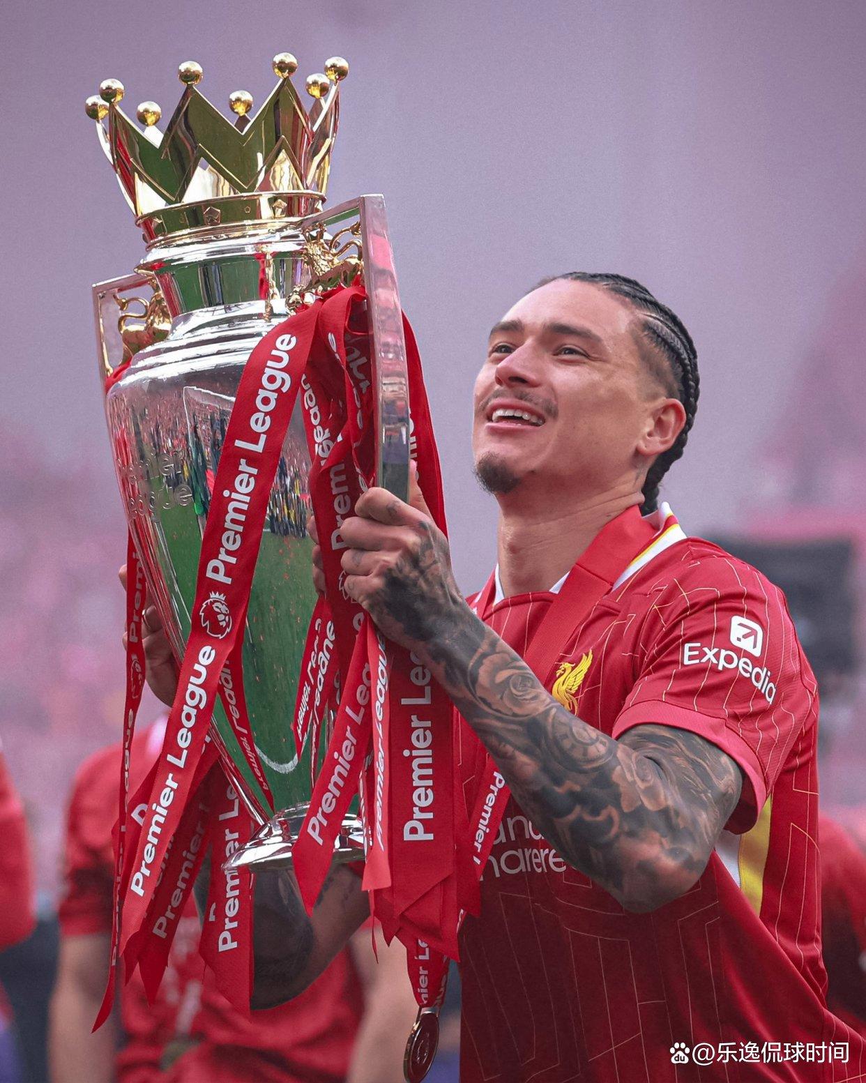 包含利物浦新援维尔茨获颁全场最佳打进红军生涯首球的词条