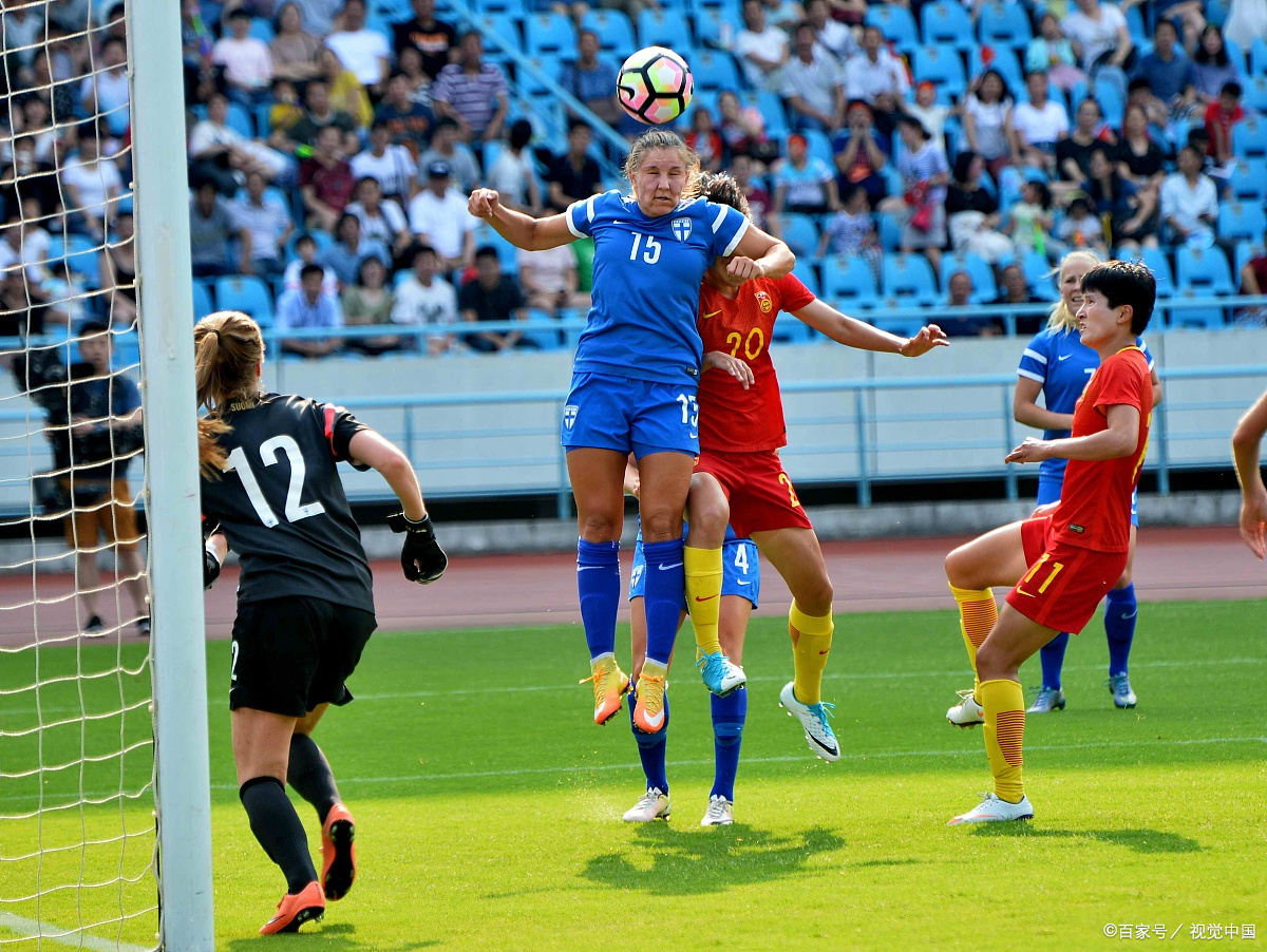 西丙女：萨拉戈萨女足VS巴达洛纳女足二队的简单介绍