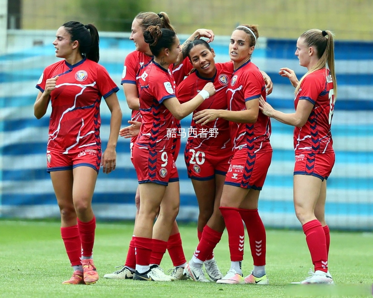 包含西丙女:马德里CFF女足二队VS比克里尔女足的词条 包含西丙女:马德里CFF女足二队VS比克里尔女足的词条