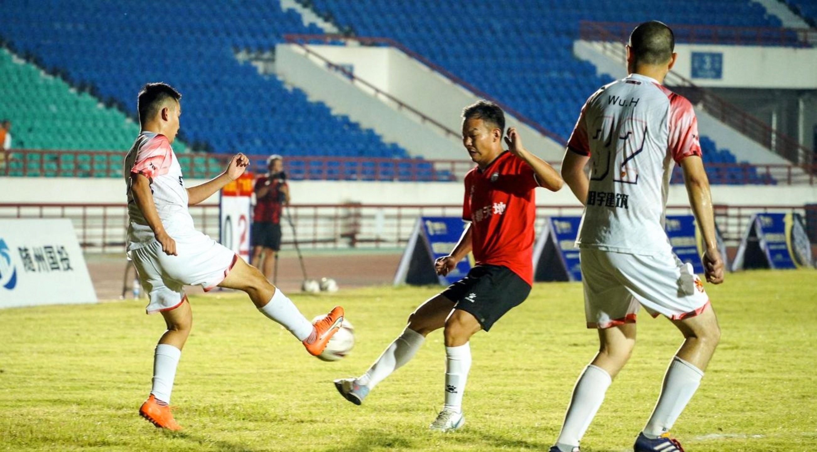 关于意甲萨索洛1-2热那亚热那亚绝杀的信息