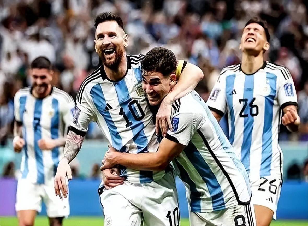 关于世预赛格鲁吉亚2-3土耳其土耳其客场险胜的信息