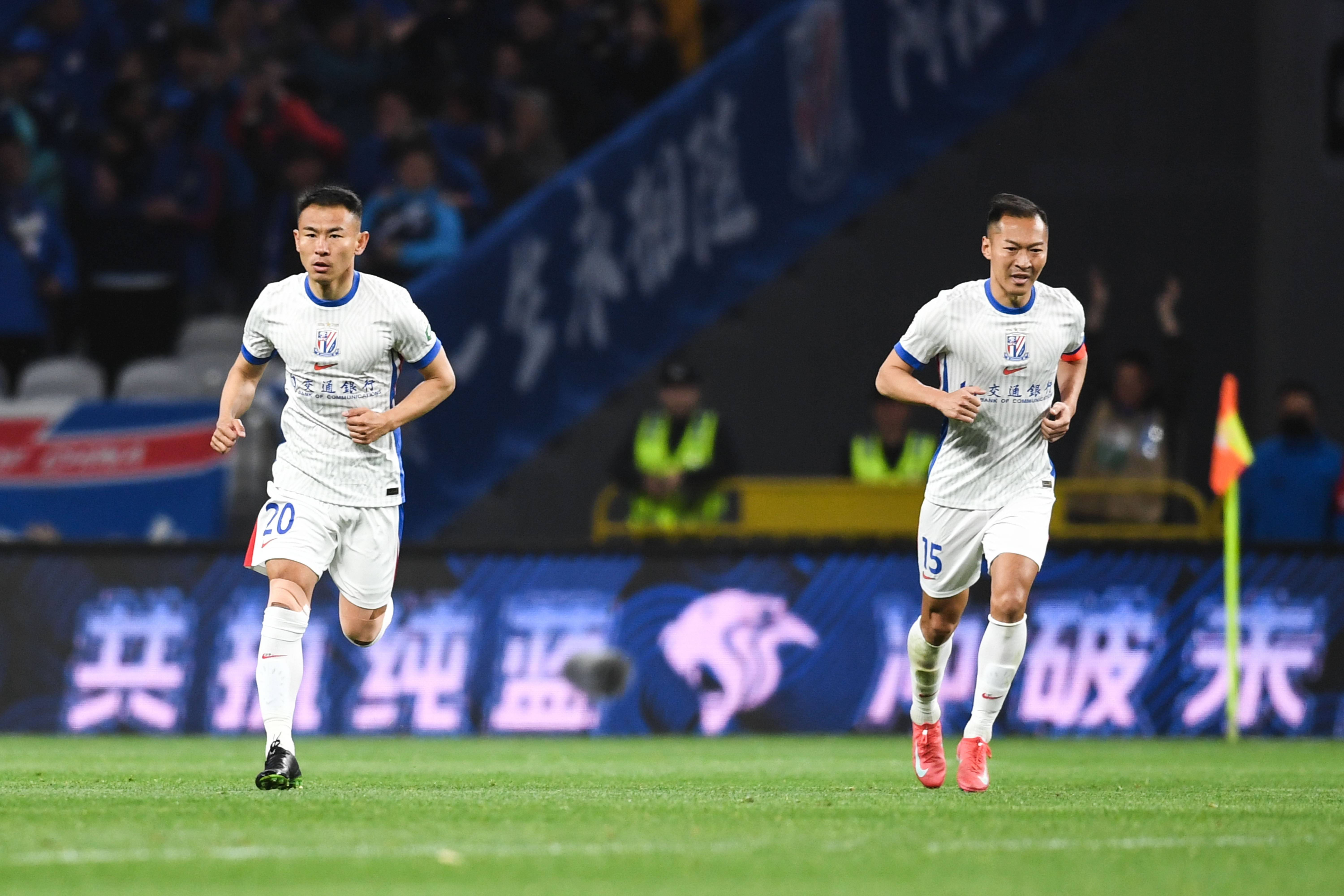 包含记者：申花防守稳定性较上赛季下降19轮已丢了23球的词条