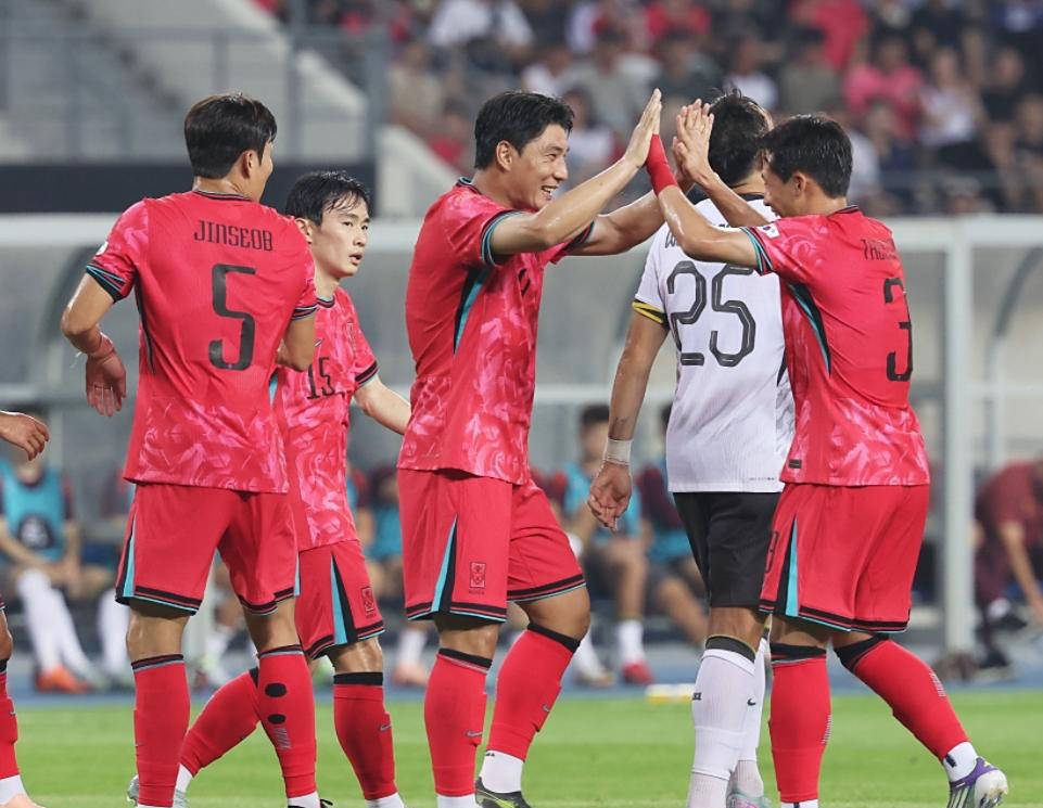 韩媒：韩国足球全面落后日本韩国东亚杯不敌日本的简单介绍