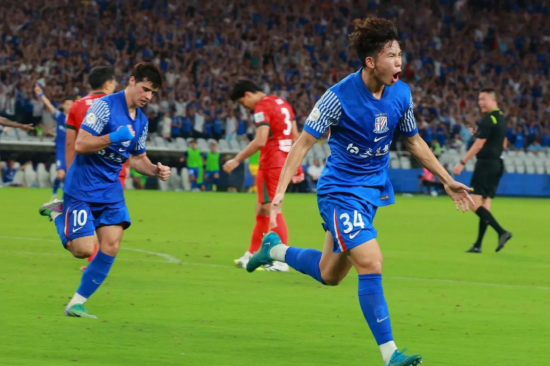 包含曝申花多位主力未出征亚冠只有特谢拉一名外援的词条