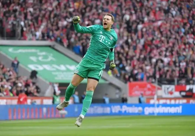 拜仁计划与诺伊尔续约1年将合同延长至2027年的简单介绍