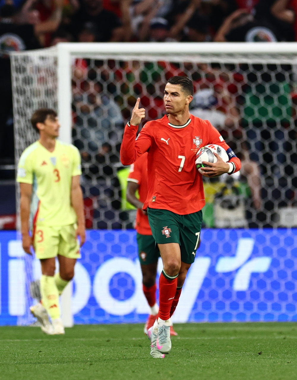 葡萄牙欧国联夺冠之路半决赛力克德国战车的简单介绍