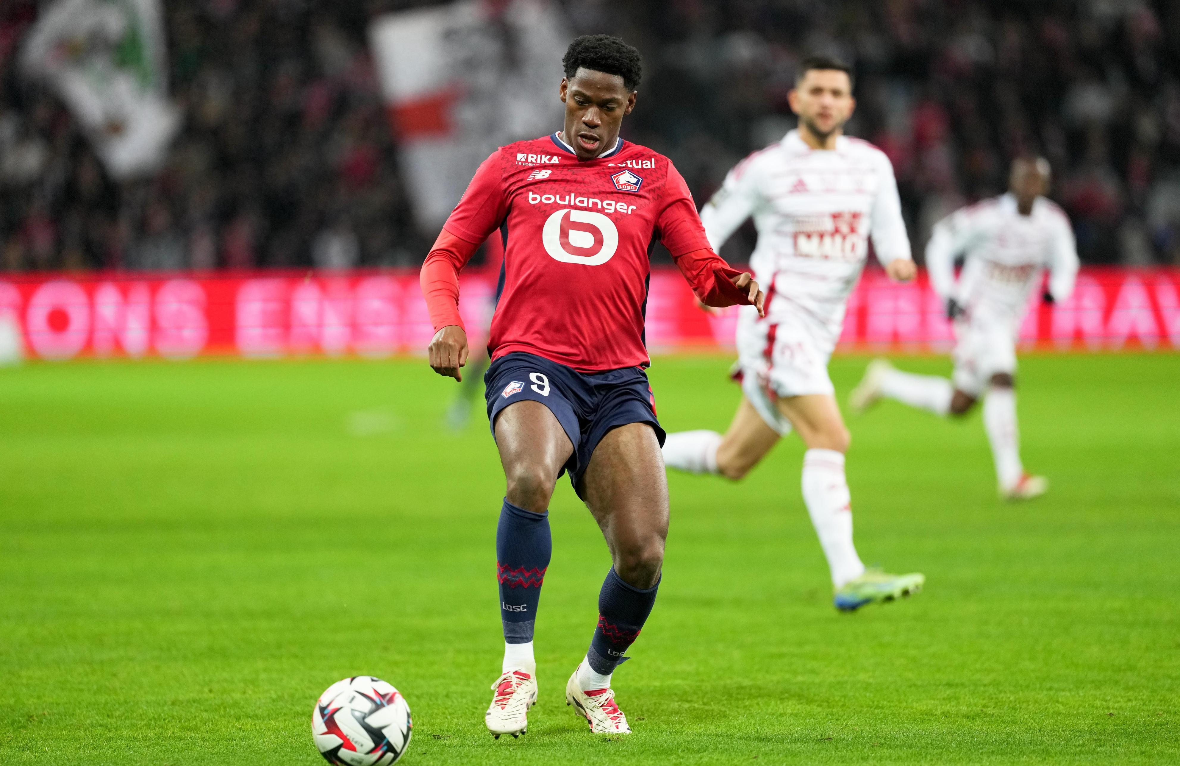 弗拉霍维奇是米兰引援目标霍伊伦总价过高为受限条件的简单介绍