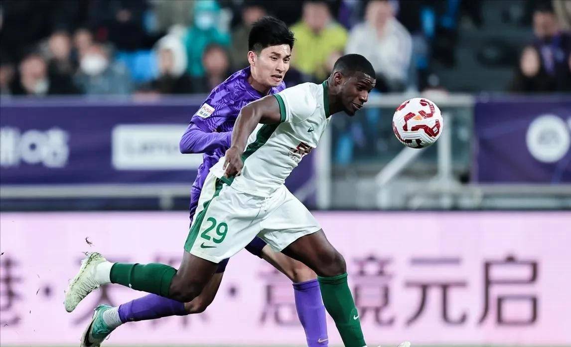 于根伟表扬多名球员在京津德比表现的简单介绍