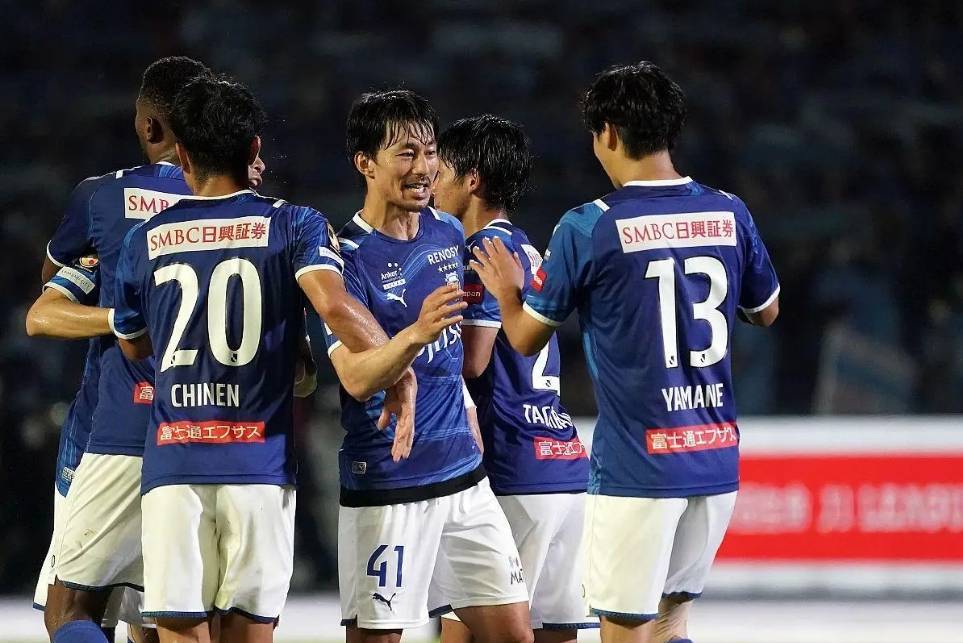 包含日职联广岛三箭VS清水鼓动前瞻广岛三箭历史交锋稍占优势的词条 包含日职联广岛三箭VS清水鼓动前瞻广岛三箭历史交锋稍占优势的词条