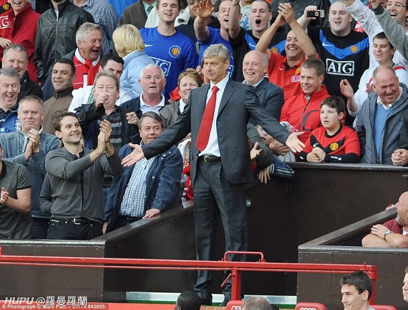 包含曼联上赛季121名球迷被捕英国内政部公布足球犯罪数据的词条 包含曼联上赛季121名球迷被捕英国内政部公布足球犯罪数据的词条