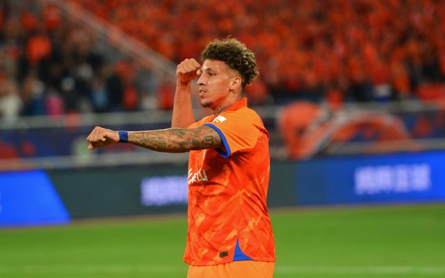 克雷桑当选中超第22轮最佳球员本赛季第三次获奖的简单介绍