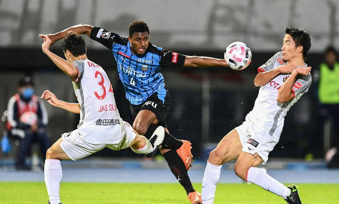 包含保乙：普列文斯巴达VS拉兹格勒卢多戈雷茨二队的词条