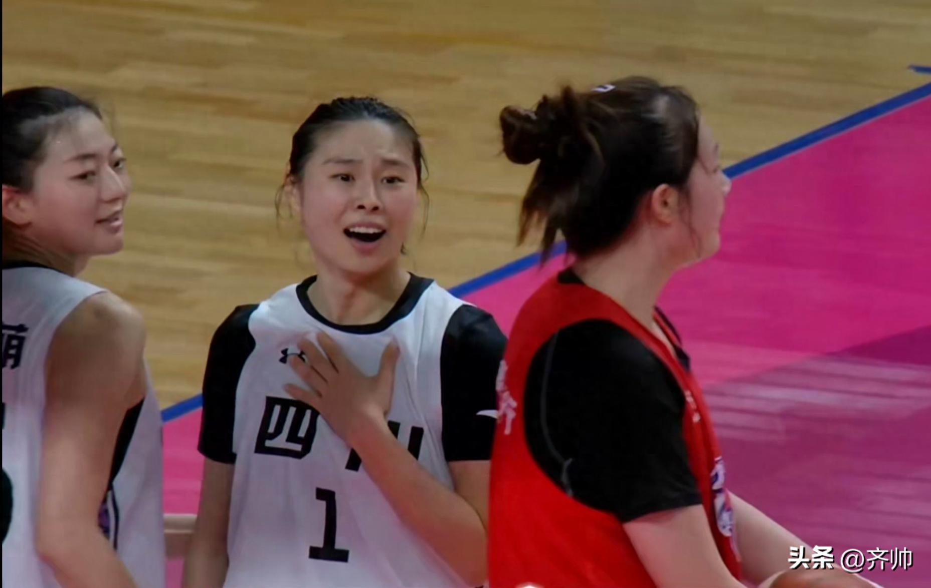 李梦王思雨缺席锦标赛四川女篮阵容豪华的简单介绍