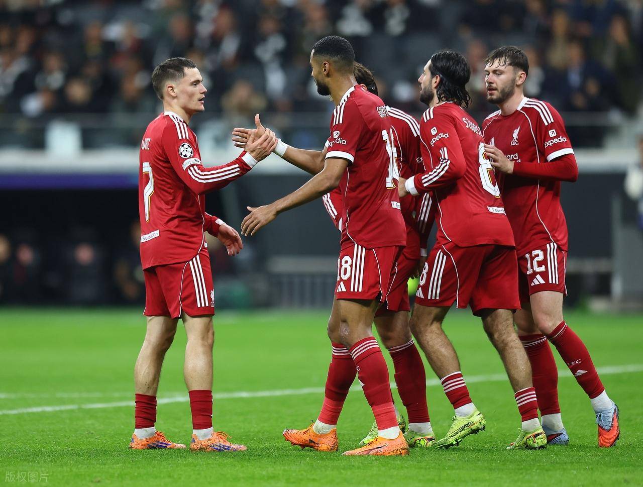 关于利物浦1.3亿欧报价维尔茨仍未满足勒沃库森要价的信息