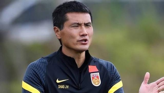 曝于根伟没参加国足主帅竞聘邵佳一接任的简单介绍