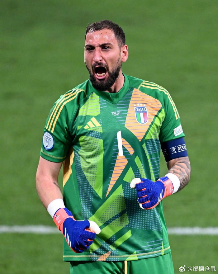 关于多纳鲁马经纪人指责巴黎毁约四年付出被无视对球员毫无尊重的信息  第2张