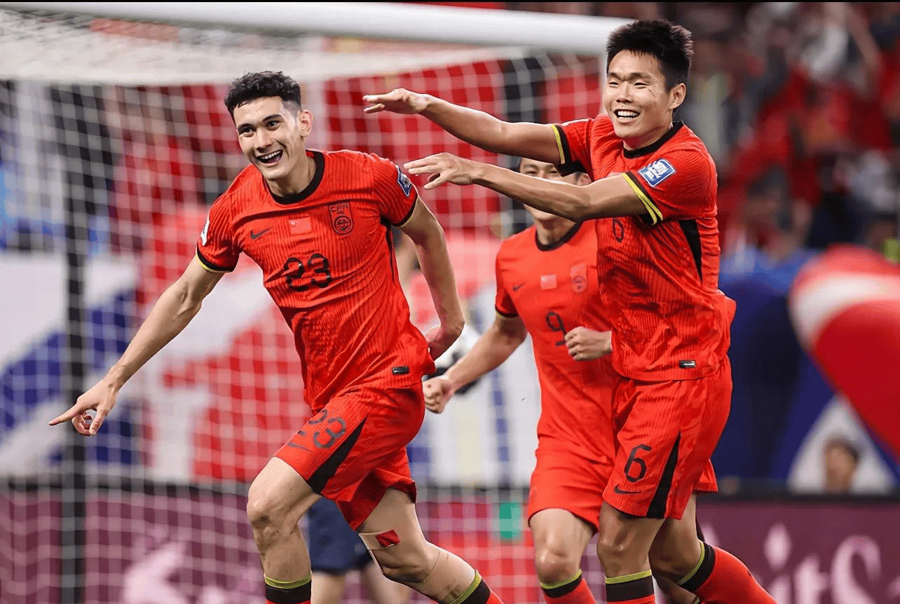 国足直播在哪里可以看？爱奇艺宣布免费直播国足客战印尼的简单介绍  第2张