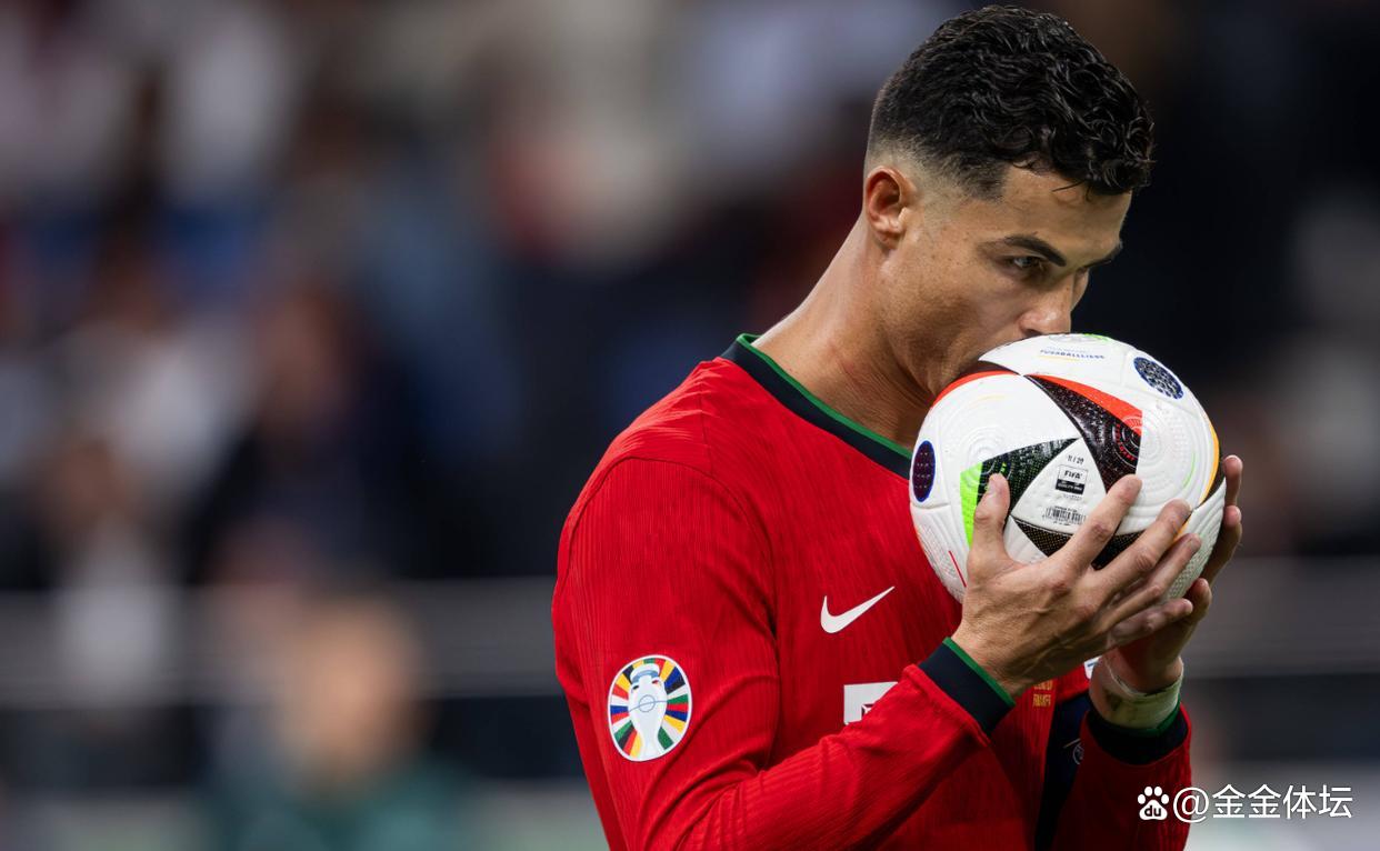 C罗被本泽马挡在沙王杯八强之外利雅得胜利不敌吉达联合的简单介绍  第2张