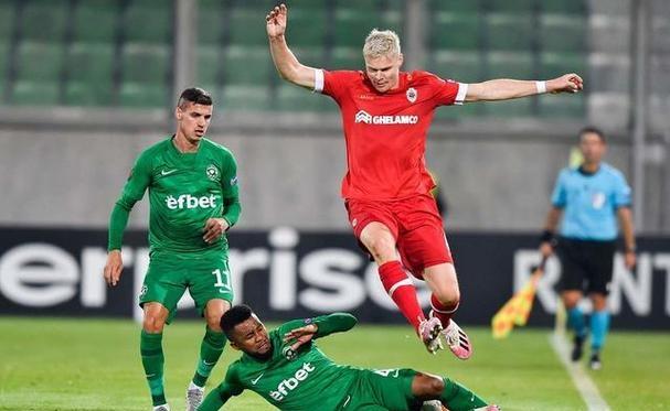 包含欧冠费伦茨瓦罗斯VS卢多戈雷茨比分预测两队将进行决战的词条