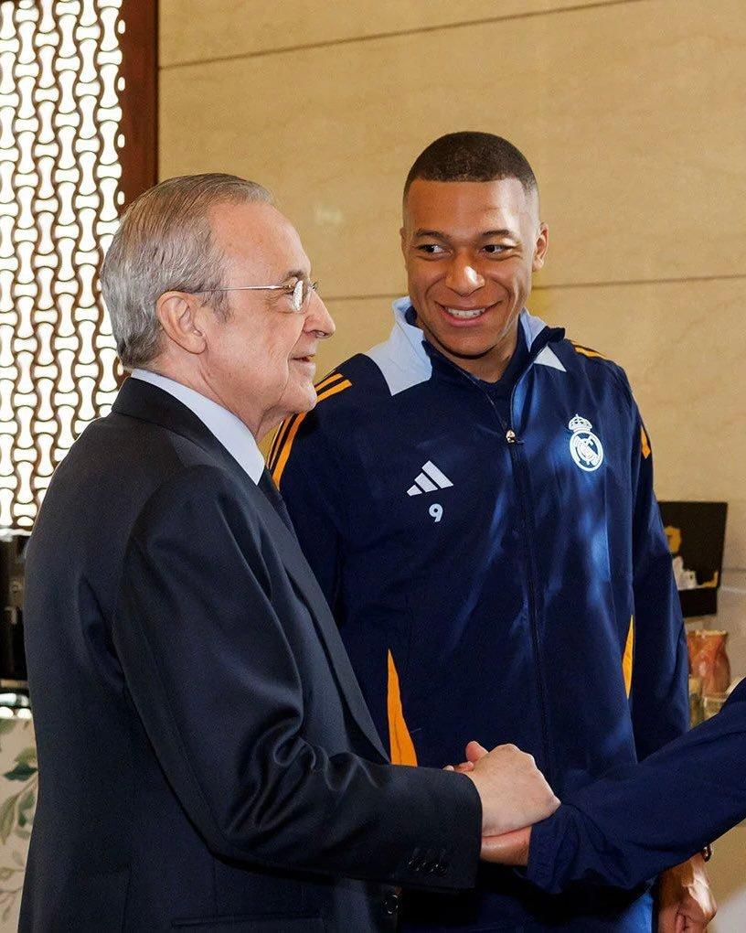 卡昂总监谈及姆巴佩在俱乐部的角色给予俱乐部很大的自由空间的简单介绍  第2张