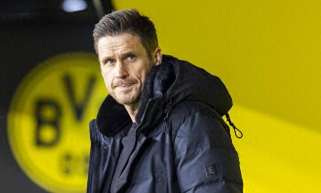 楚克乌梅卡接近加盟多特转会费为2500万英镑外加浮动费用的简单介绍  第2张