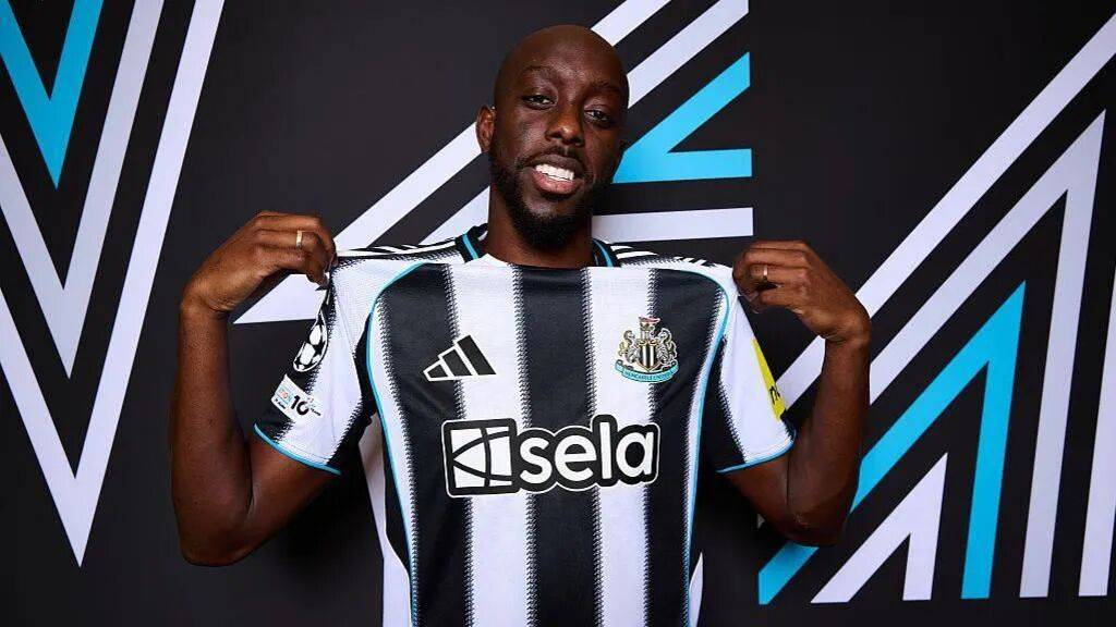 纽卡伊萨克今年夏天不会被出售转会风波暂告段落的简单介绍  第2张