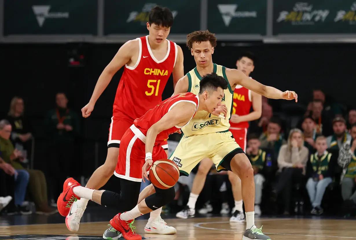 热身赛中国男篮90-70大胜波黑男篮廖三宁13+6+4胡金秋12分的简单介绍  第2张